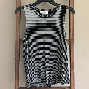 CJLA Kane Classic Tank, Black and White